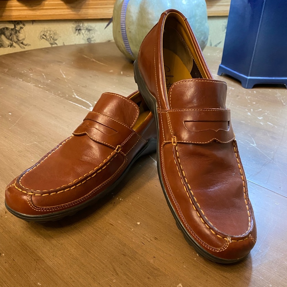 COLE HAHN Penny Loafer/Driving Moc; Never Worn!